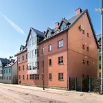 Luxury Suites - Noblessner With Sauna