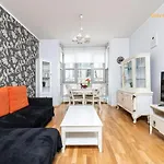 Luxury Suites - Noblessner With Sauna